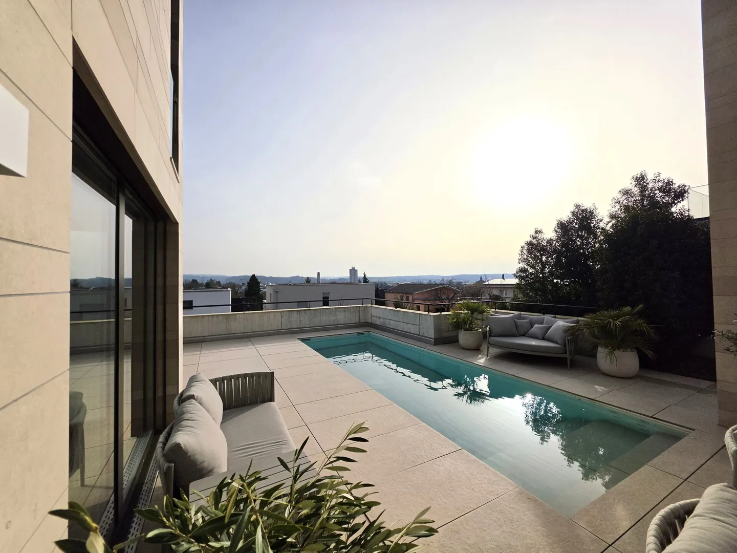 Villa de Luxe avec Vue sur les Alpes - Photo 2 sur 23