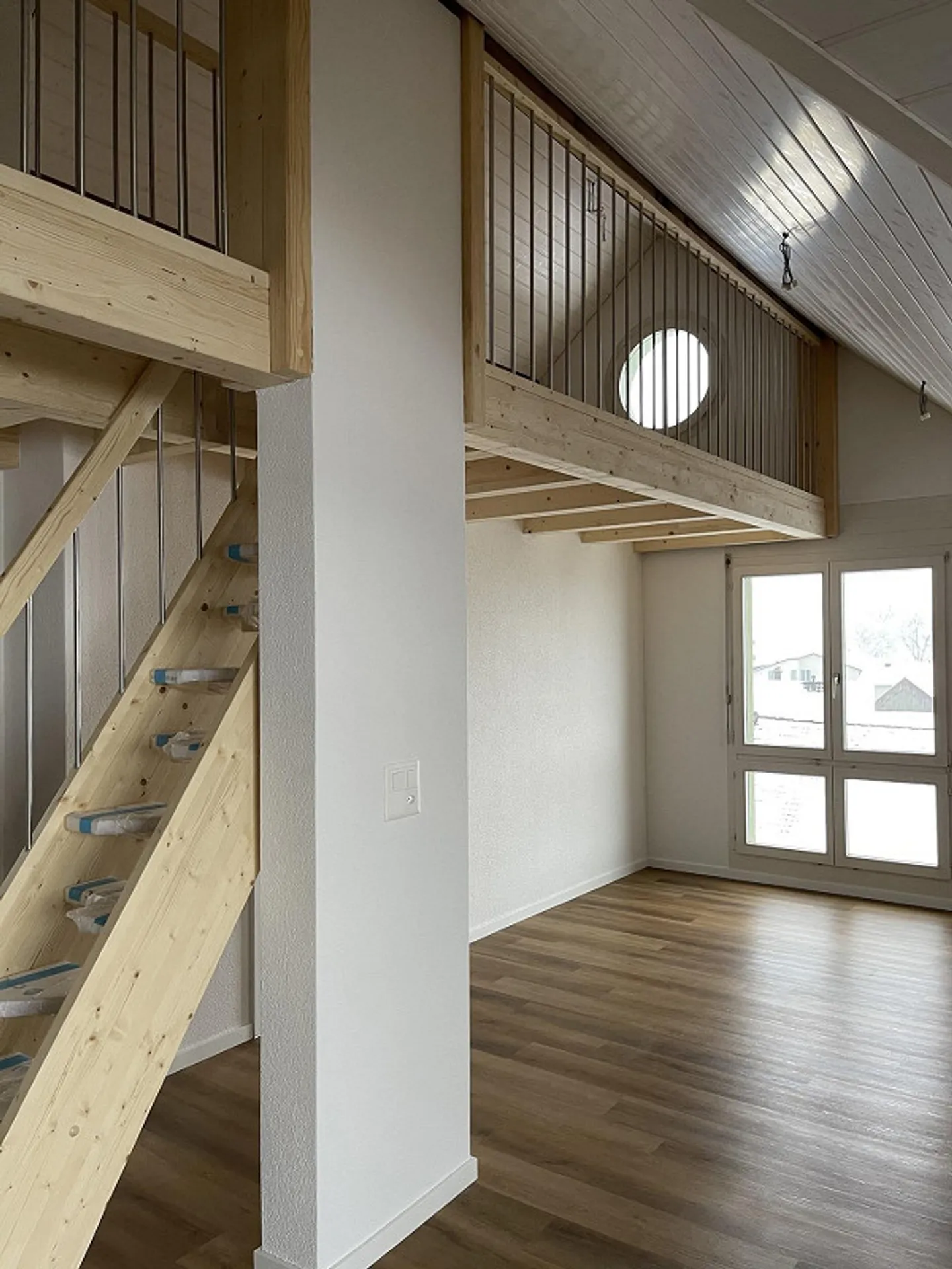 Charming Maisonette Apartment in Bettwiesen - Photo 4 of 12