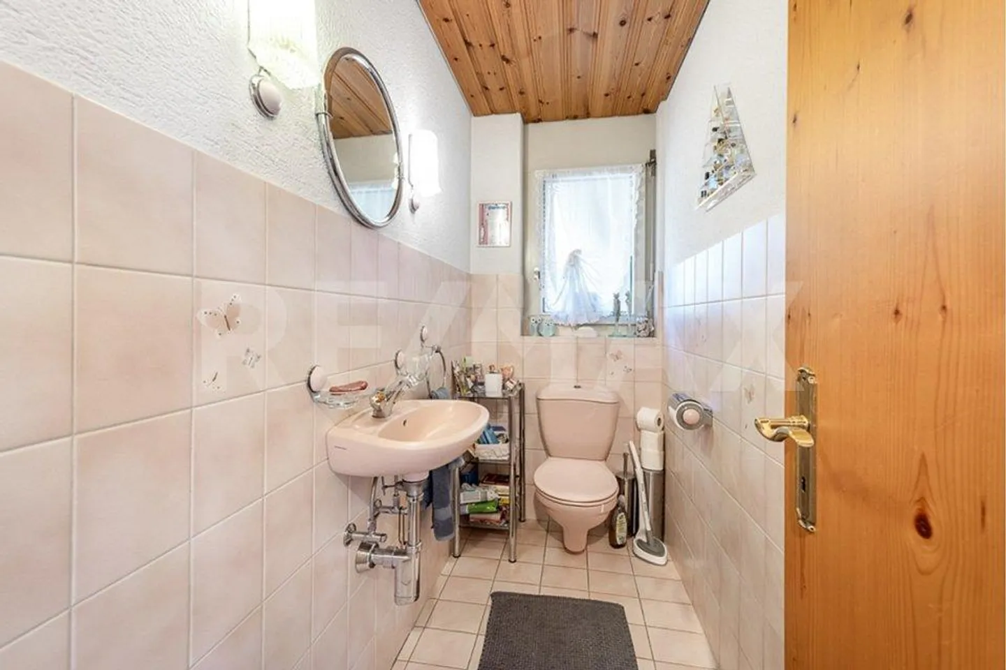Detached 6½-room single-family house with garden - Photo 8 of 13