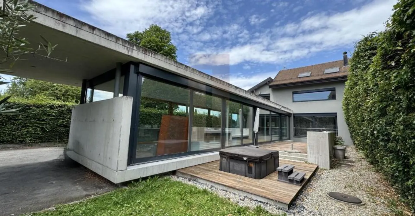 Schöne zeitgenössische Villa im Herzen der Genfer Landschaft - Foto 6 von 12