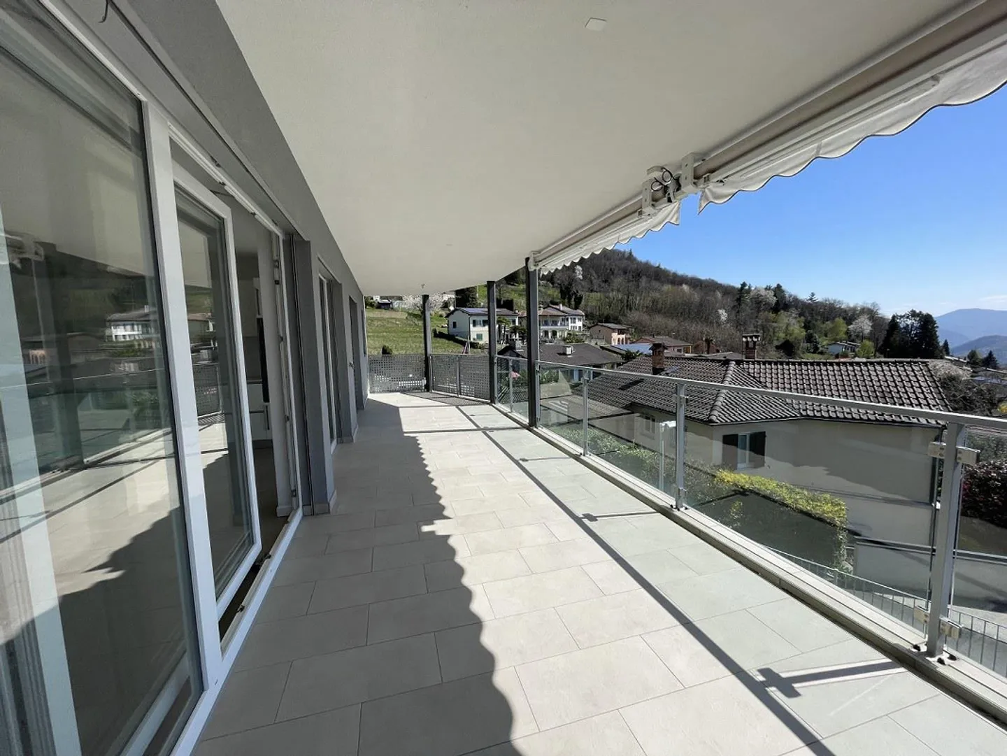 4.5-ZIMMER-WOHNUNG MIT OFFENEM BLICK - Foto 1 von 13