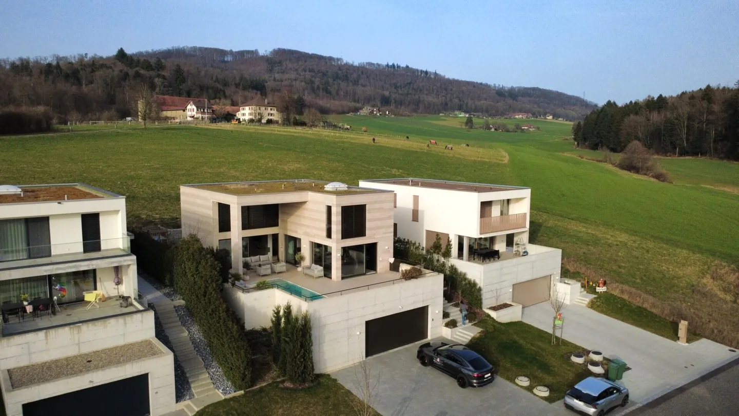 Villa de Luxe avec Vue sur les Alpes - Photo 22 sur 23