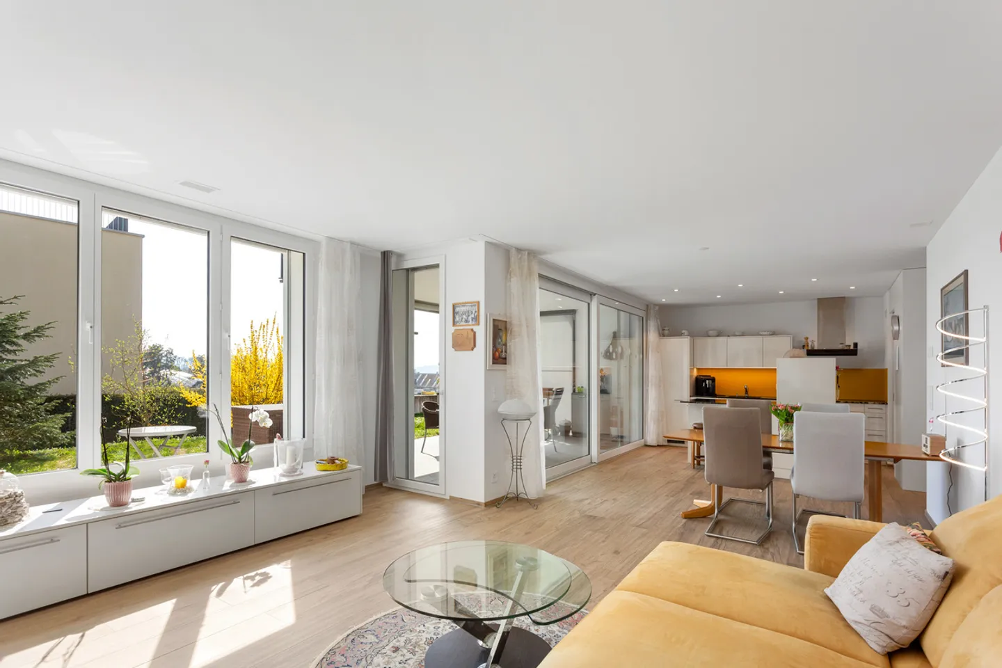 Modern and Comfortable Living with Spacious Garden - Photo 1 of 6