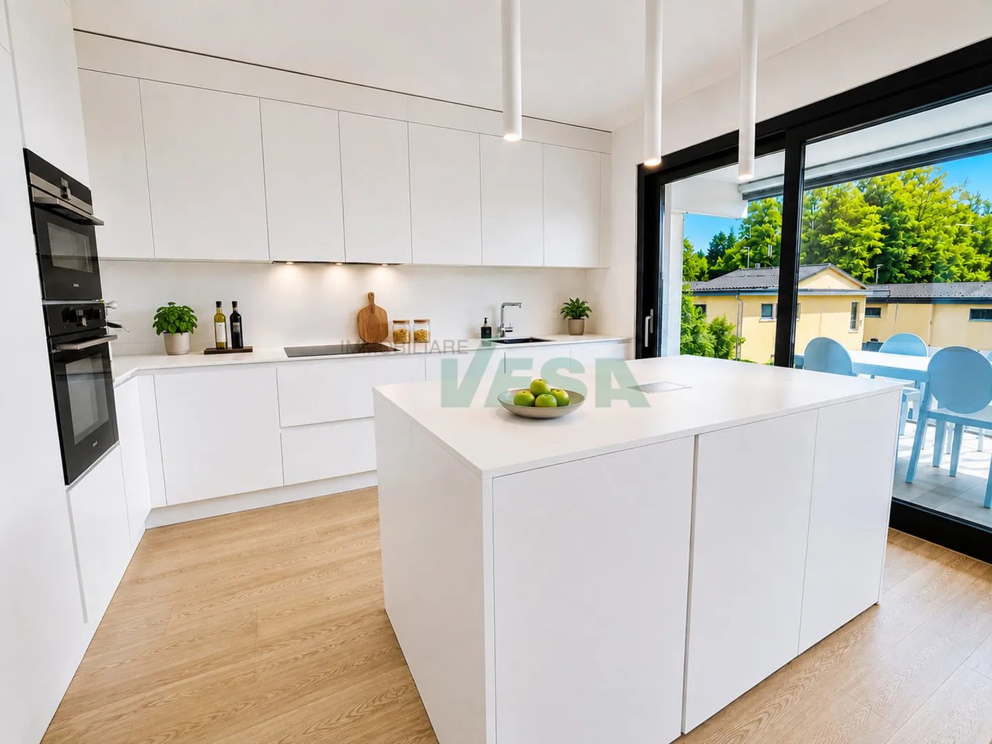 Elegante attico con vista lago - Foto 5 di 11