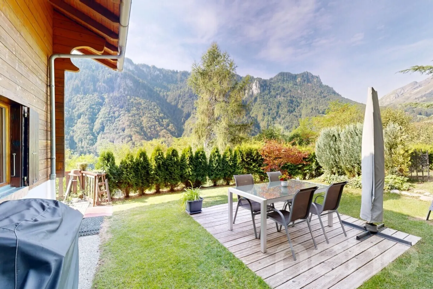 Exklusiv: Chalet mit 3 Schlafzimmern und atemberaubendem Blick - Foto 2 von 12