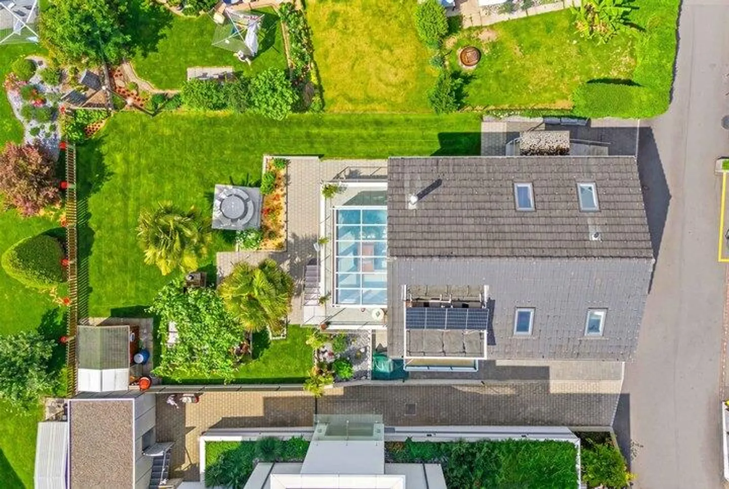 Modernes Einfamilienhaus in Sins - Foto 7 von 8