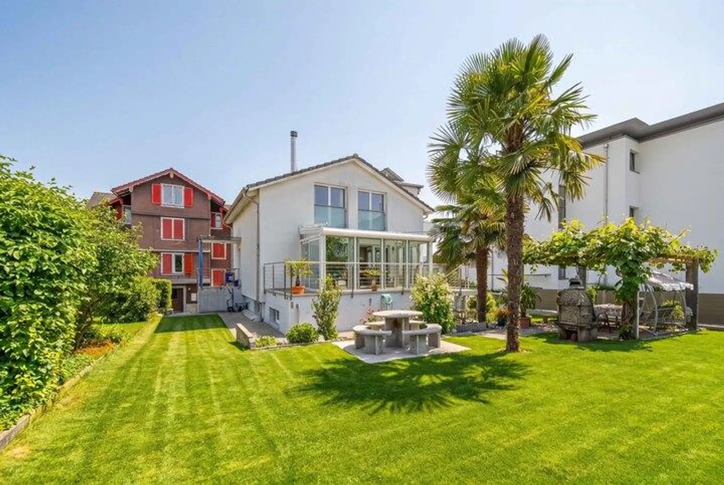 Modernes Einfamilienhaus in Sins - Foto 1 von 8