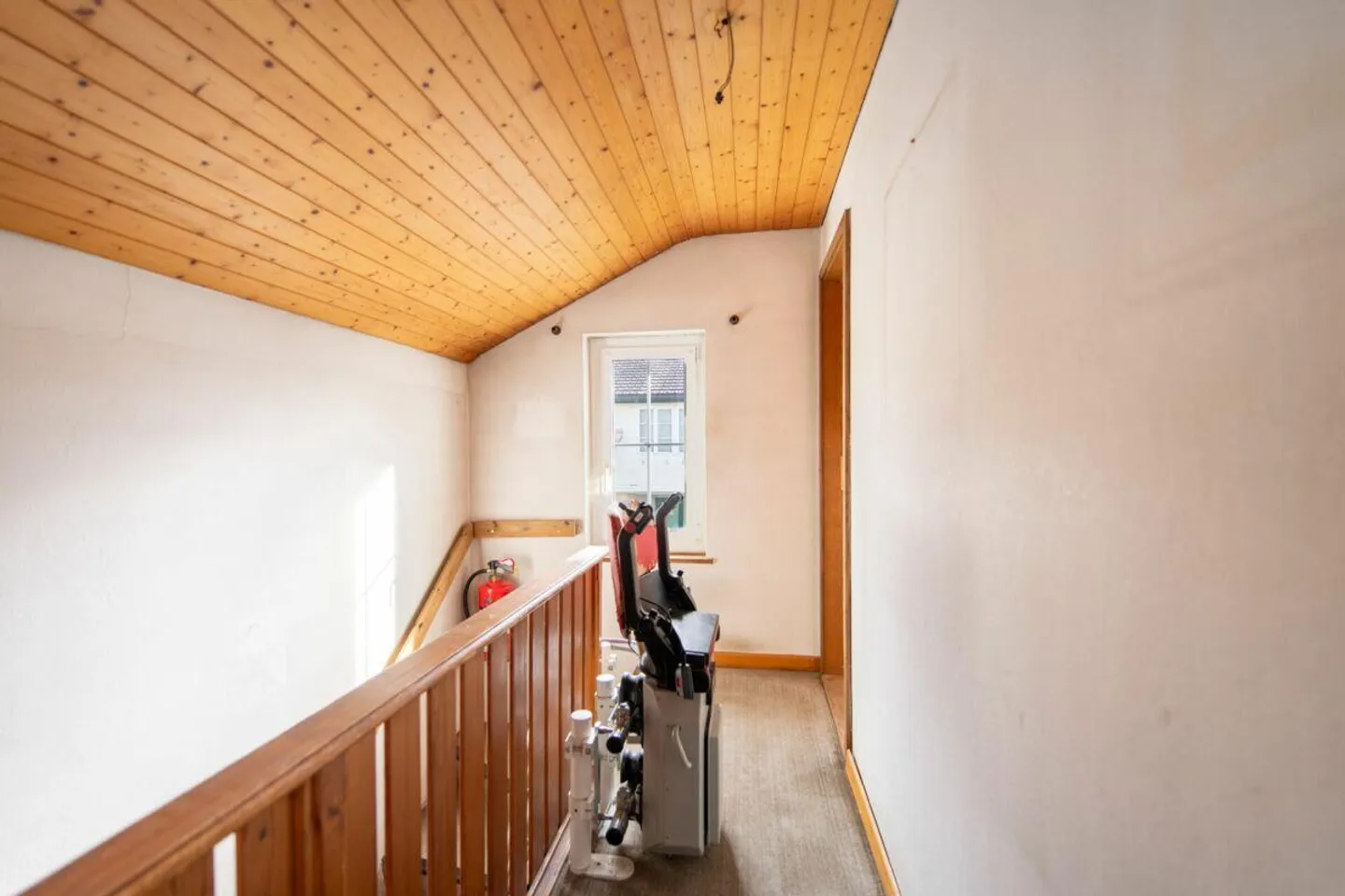 Votre refuge avec jardin d'hiver, étang et dépendance polyvalente - Photo 13 sur 29