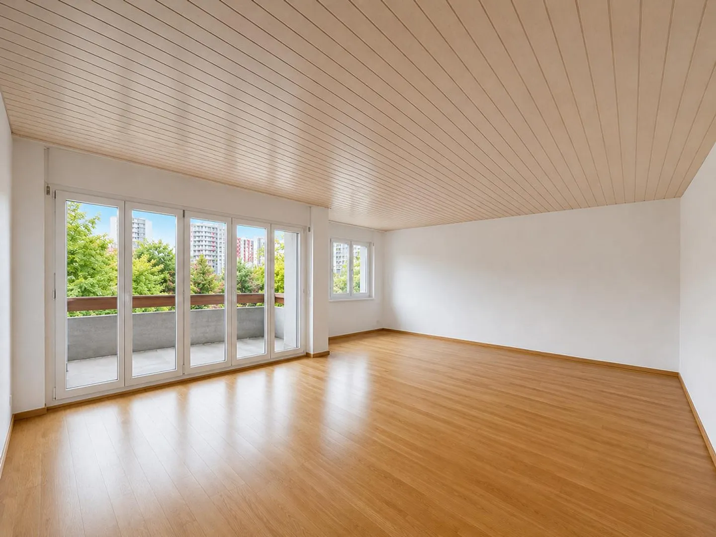 Geräumige Wohnung in grüner Lage - Foto 7 von 9