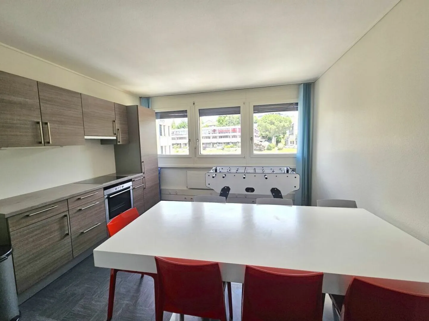 Achetez Vaud bureaux à Renens moins cher qu'un loyer et/ou profitez d'une rentabilité à +7%! - Photo 3 sur 8