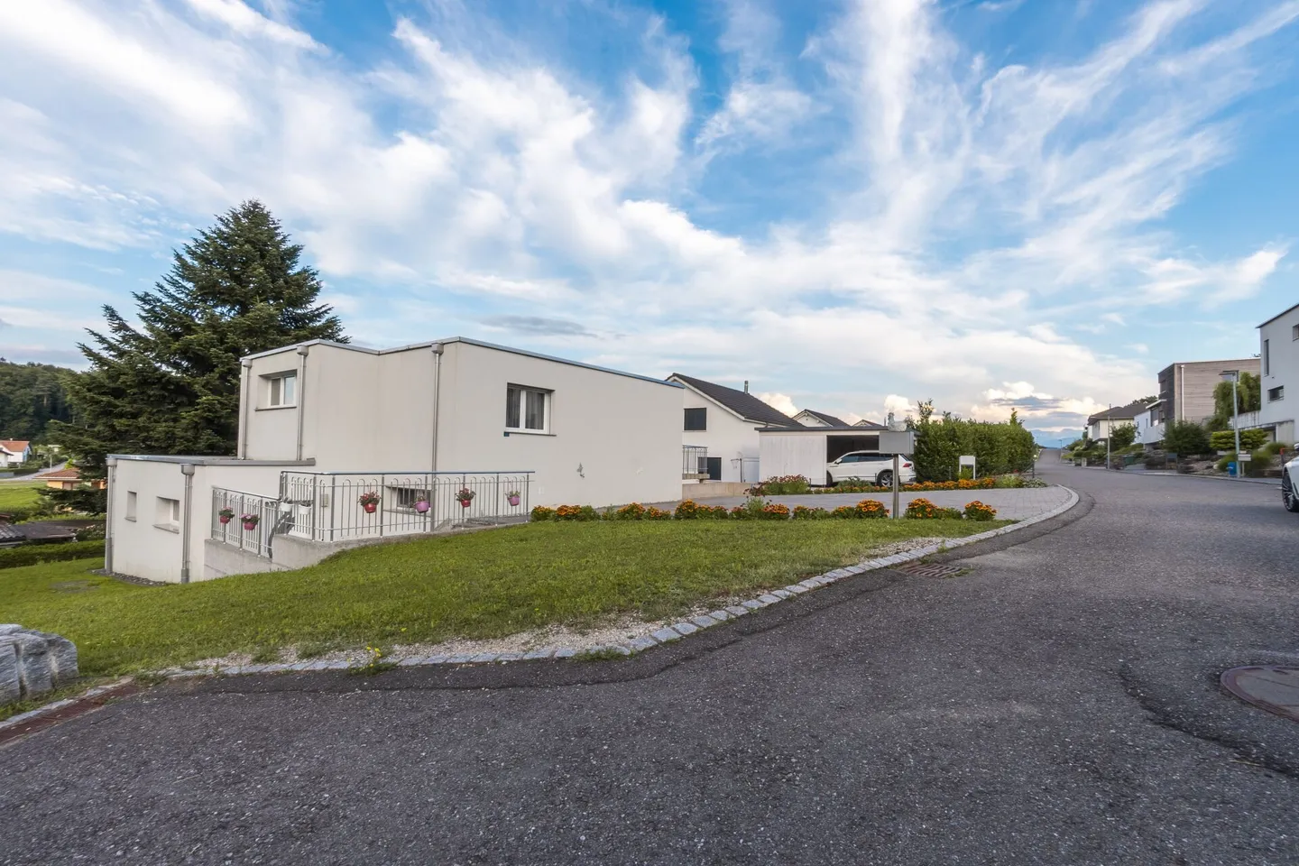 EFH Gurmels - Photo 1 sur 12