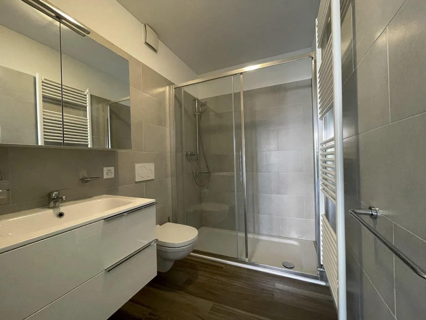4.5-ZIMMER-WOHNUNG MIT OFFENEM BLICK - Foto 9 von 13