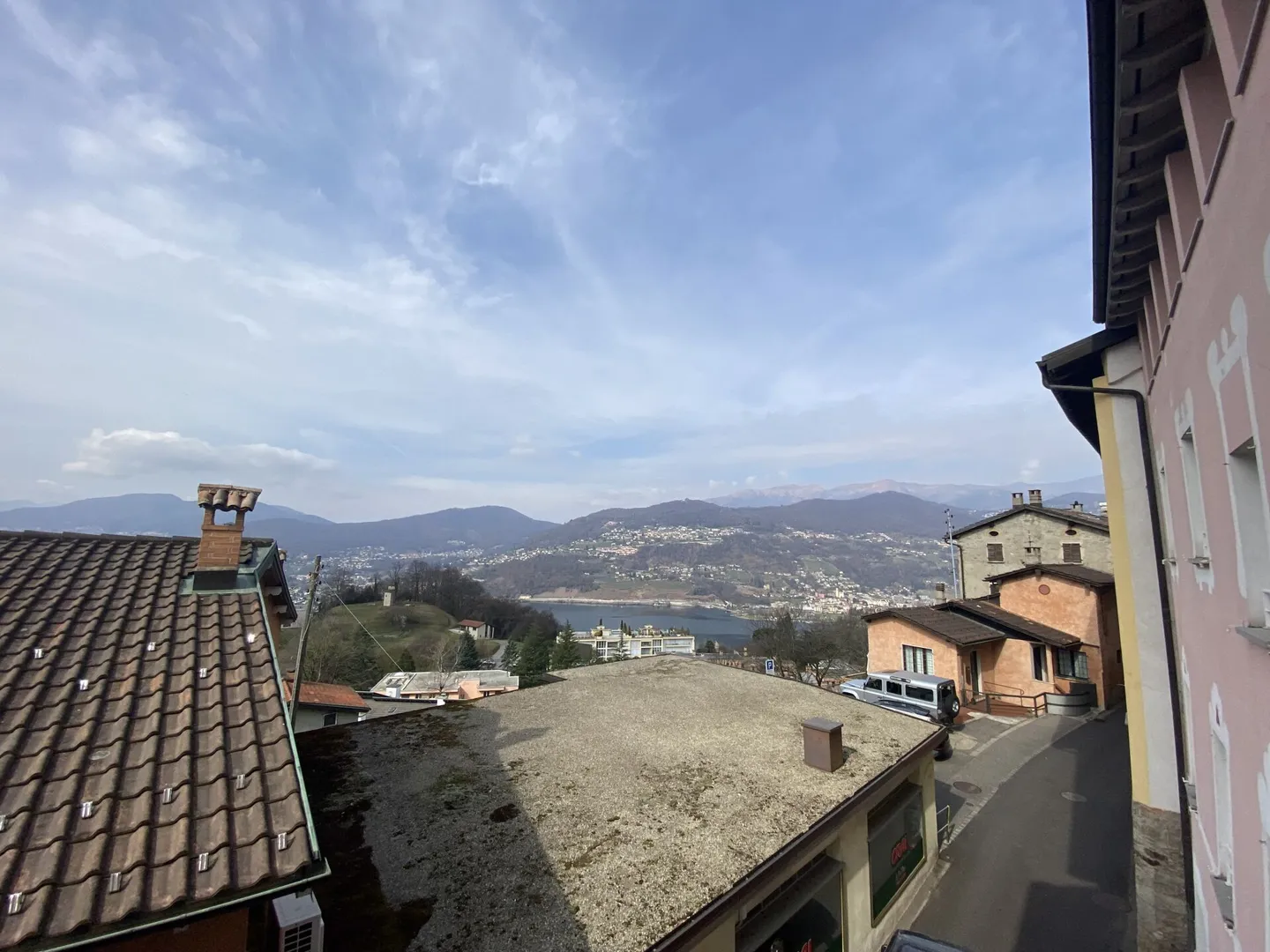 3,5 Lokale mit Balkon und Seeblick - Foto 4 von 6