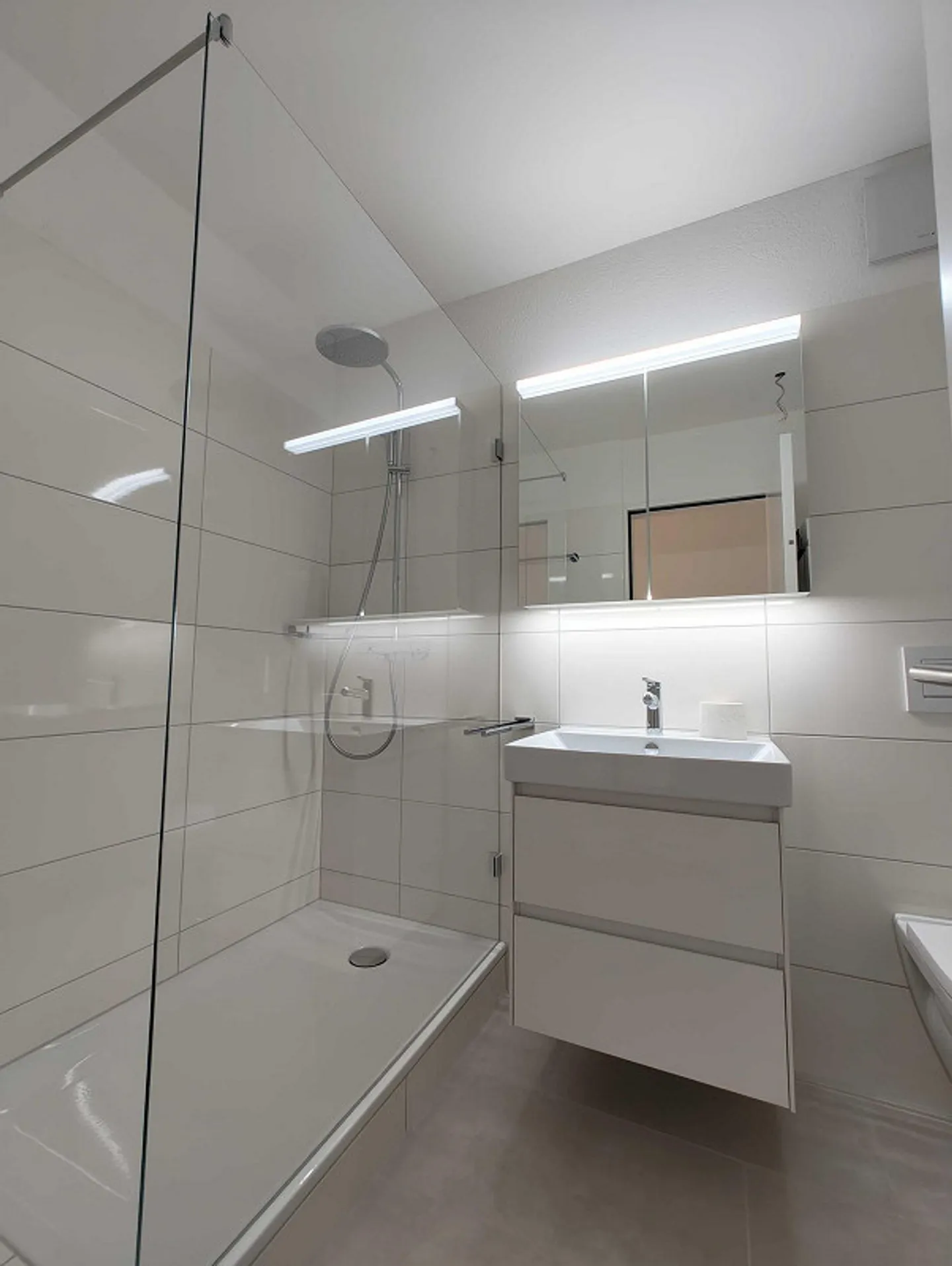 Neubauwohnung in Adliswil - Foto 8 von 13
