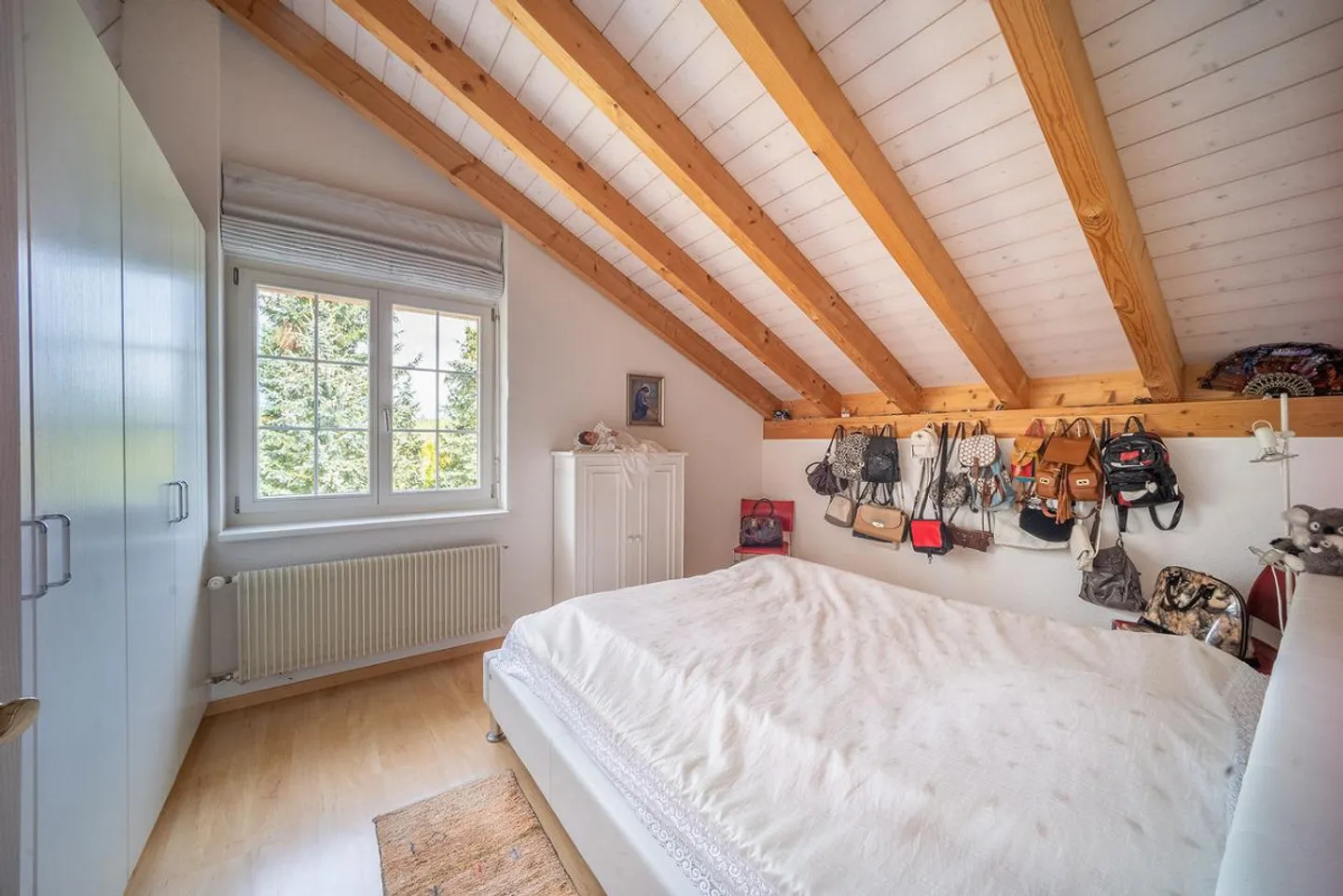 Perle en périphérie avec vue dégagée et piscine - Photo 9 sur 19