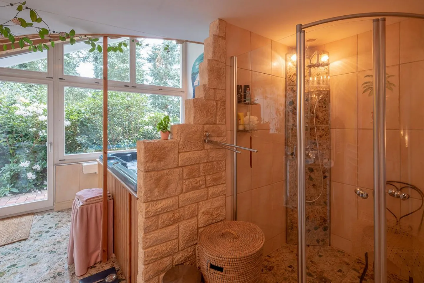 Perle en périphérie avec vue dégagée et piscine - Photo 16 sur 19