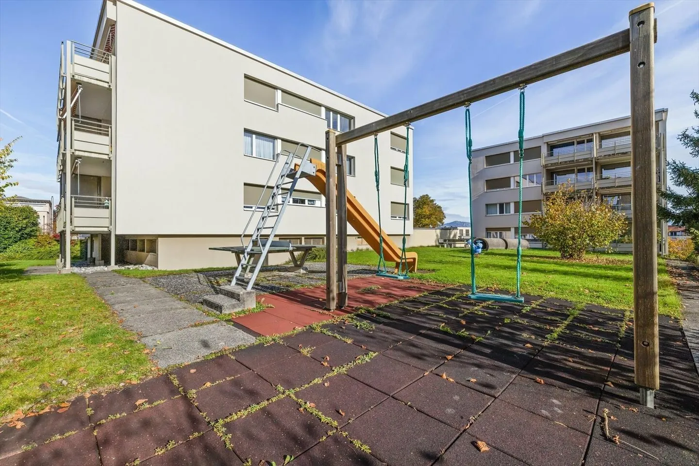 LOUER SANS CAUTION - Bienvenue dans votre nouveau chez-vous ! - Photo 2 sur 8