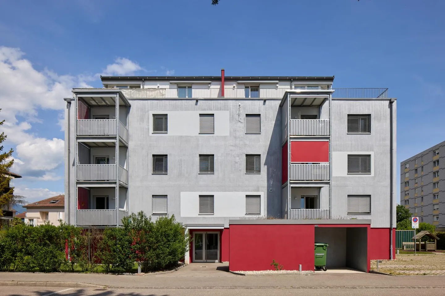 Appartement Charmant dans un Quartier Calme - Photo 3 sur 3
