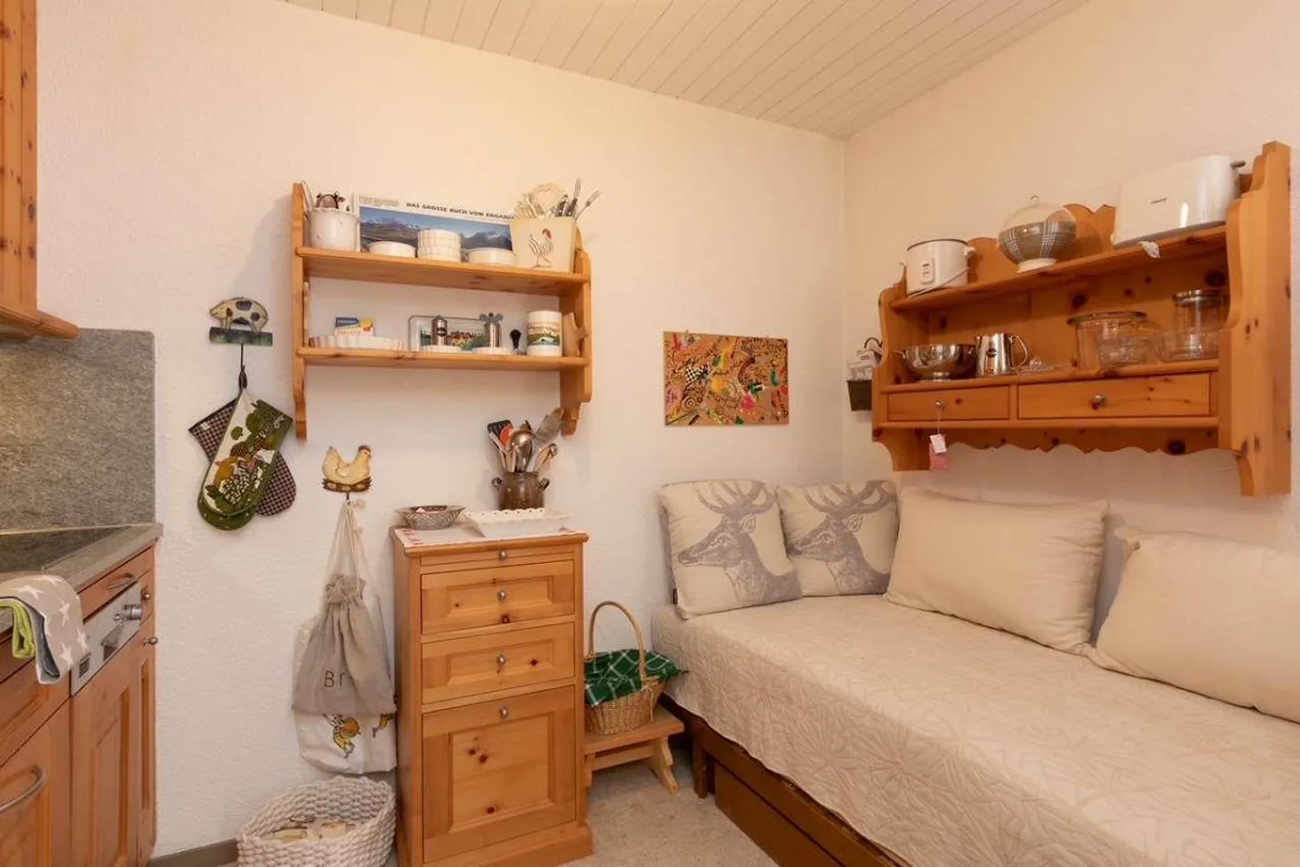 Characteristic 1.5-room apartment - Photo 2 of 11