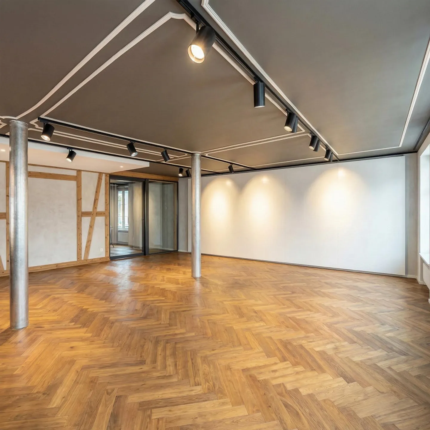 Posizione commerciale nel "Haus zur Sonne" - Foto 3 di 10