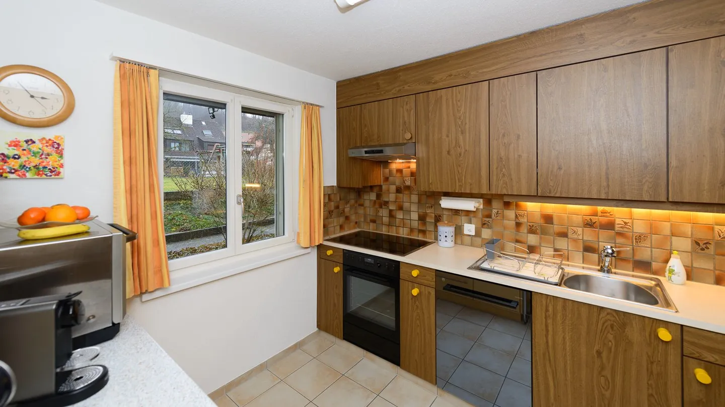 Plenty of space for you and your family - well-kept semi-detached house on the edge of the building zone - Photo 6 of 9
