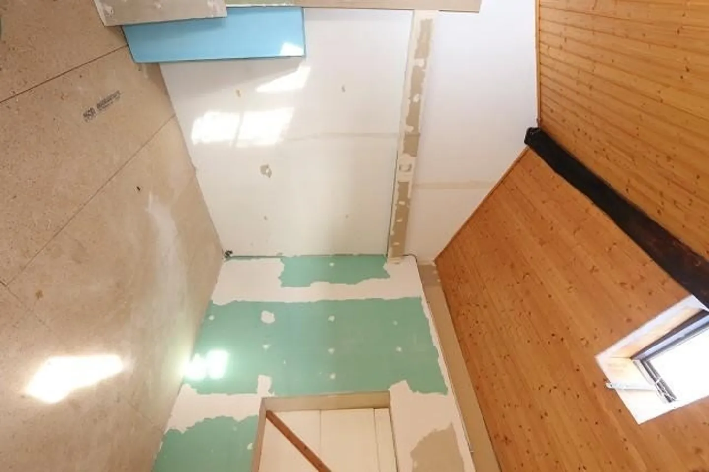 Casa di 5 locali nel nucleo da ristrutturare - Foto 4 di 19
