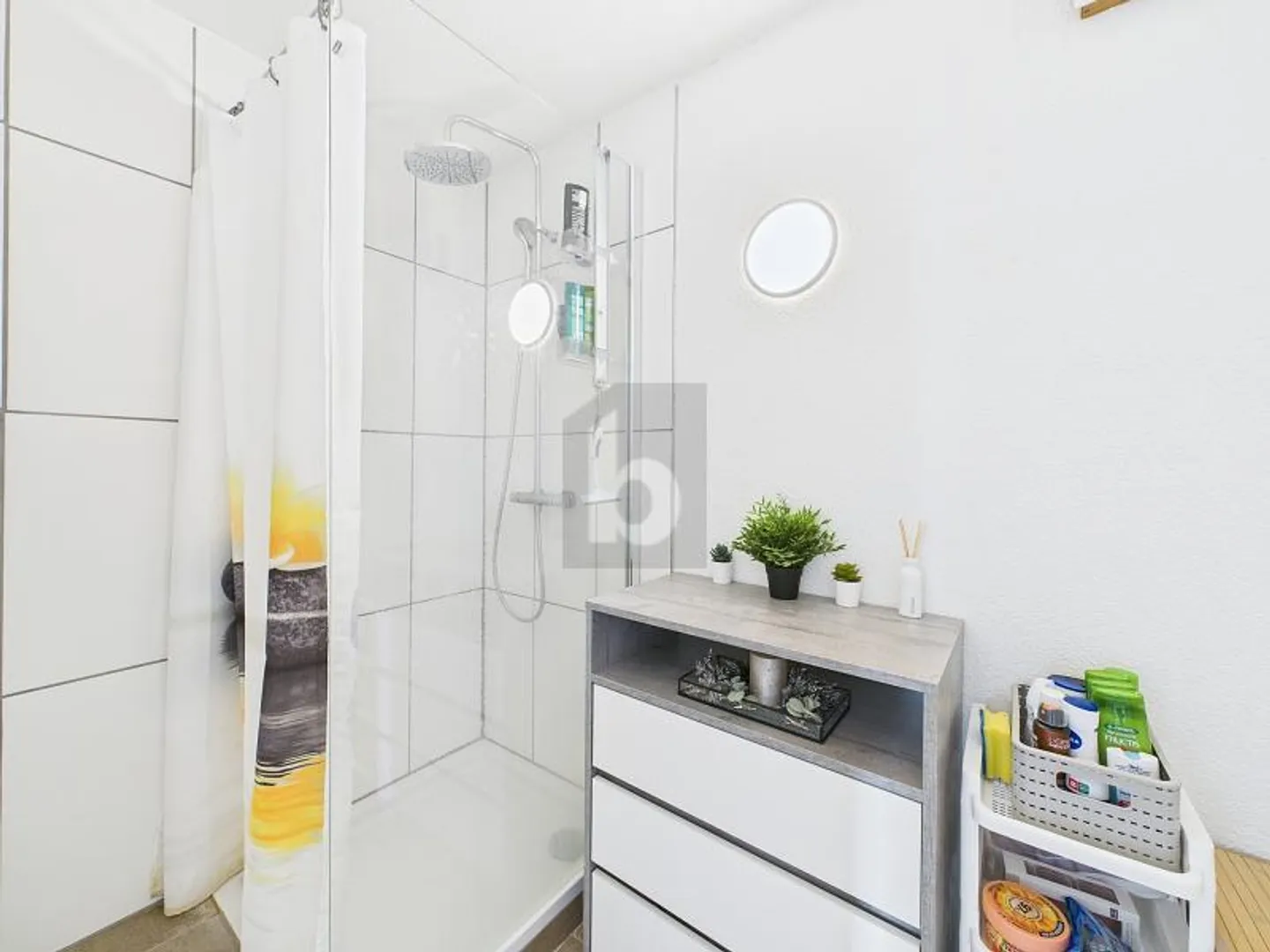 OPEN KITCHEN WITH BALCONY ACCESS (8) - Photo 3 of 5