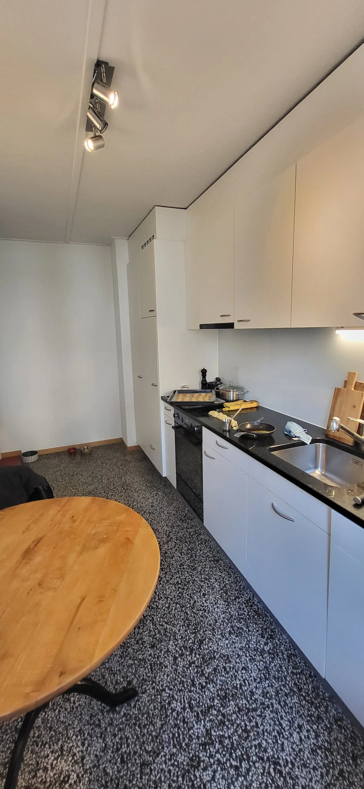 Moderne 2.5-Zimmer-Wohnung mit Terrasse im Hochparterre - Foto 14 von 20
