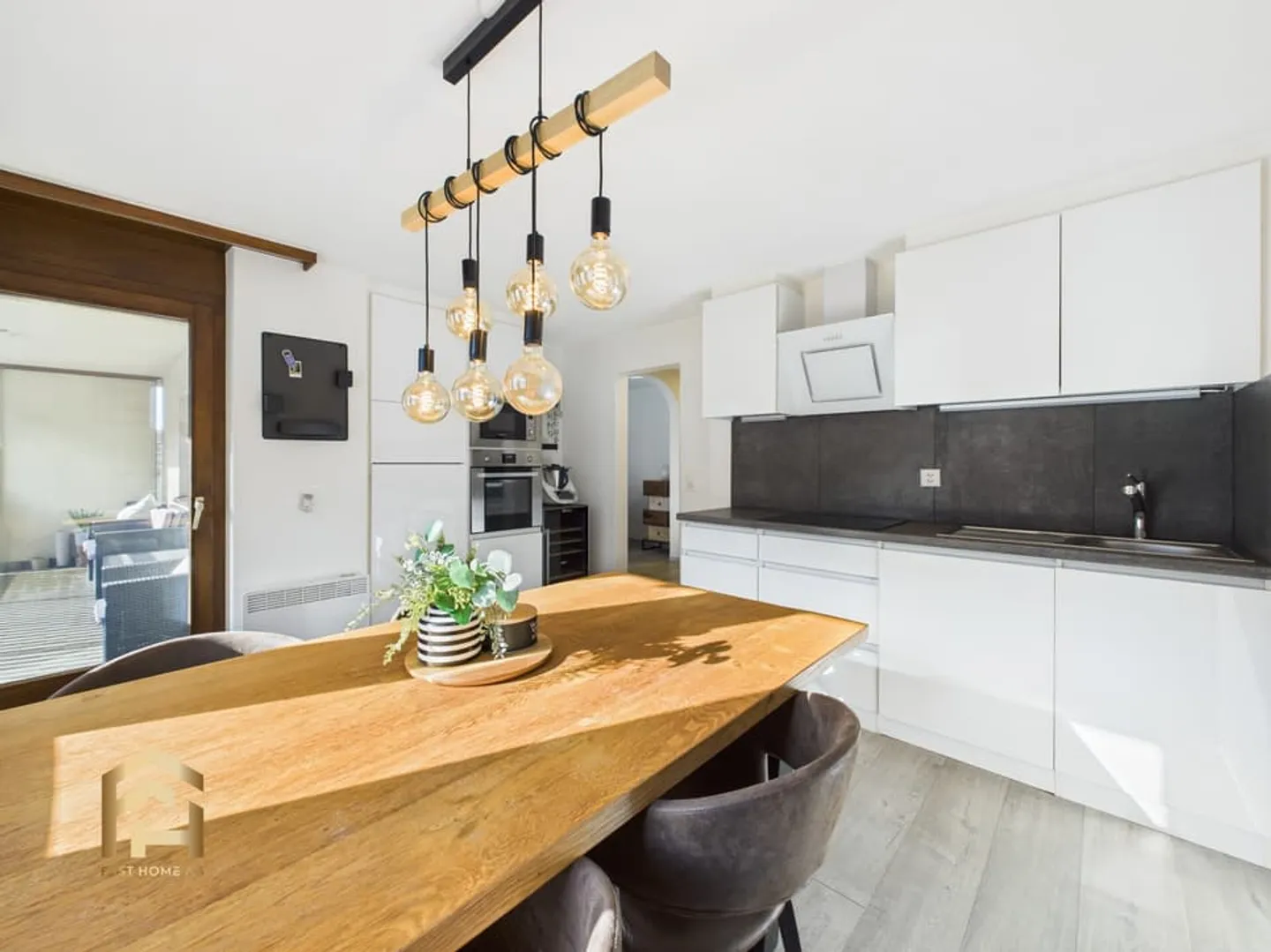 Fantastic 4.5-room apartment in Turtmann with breathtaking views - Photo 1 of 13