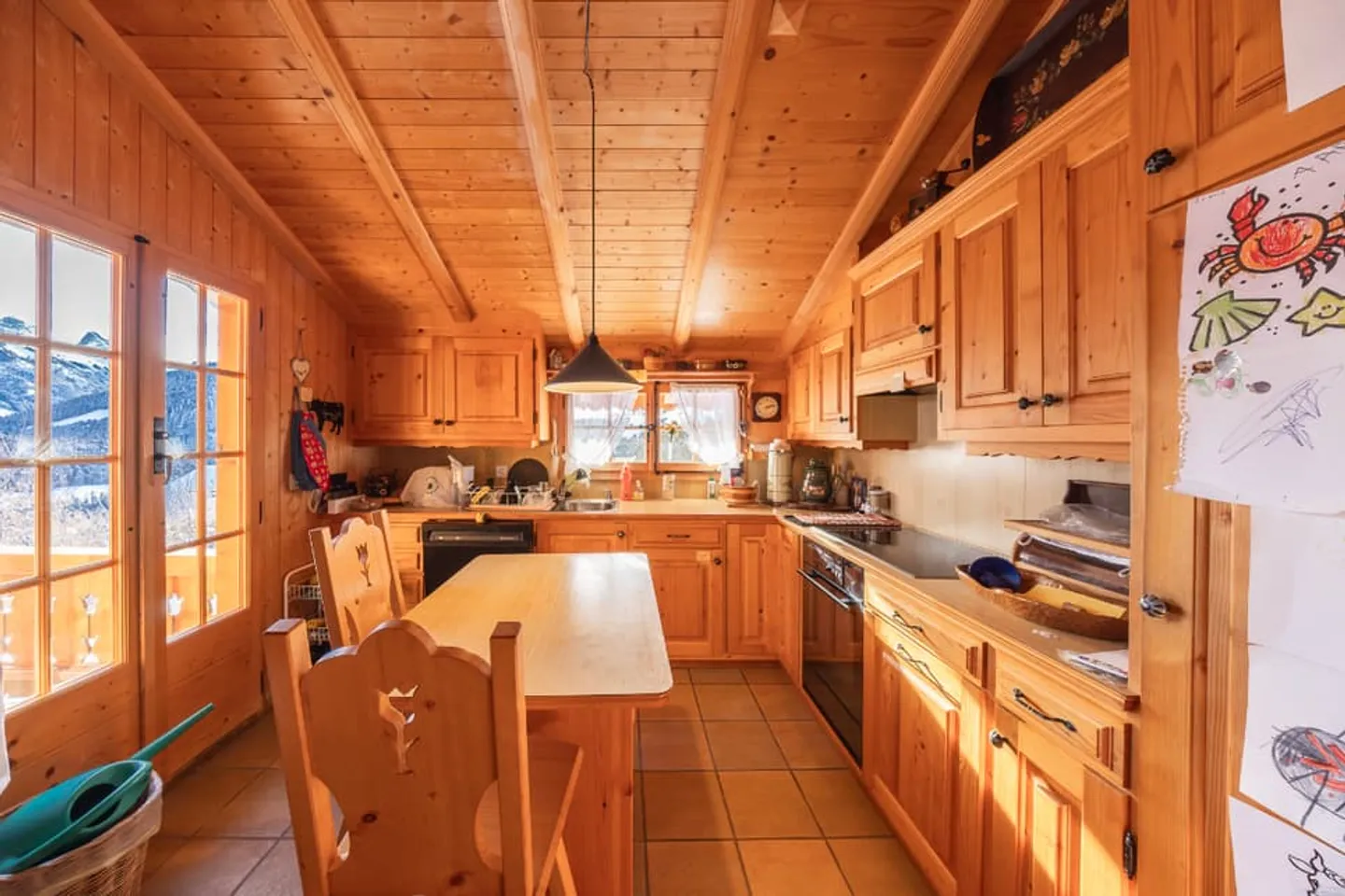 Chalet de caractère : un cadre naturel et une vue imprenable - Photo 7 sur 10