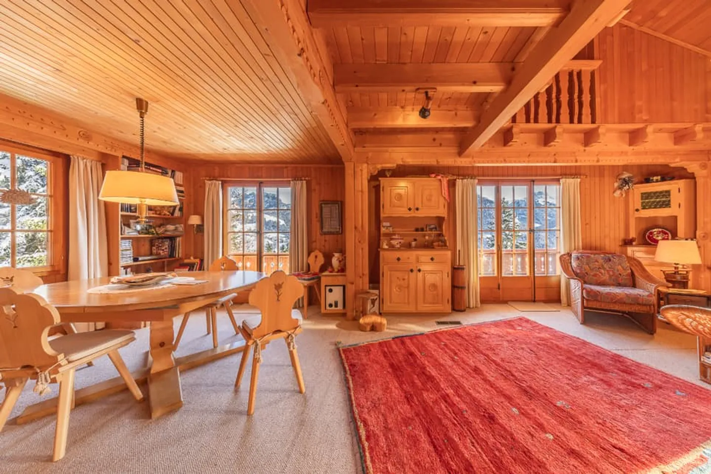 Chalet de caractère : un cadre naturel et une vue imprenable - Photo 9 sur 10