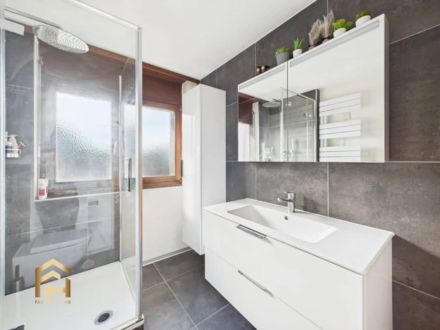 Fantastic 4.5-room apartment in Turtmann with breathtaking views - Photo 9 of 13