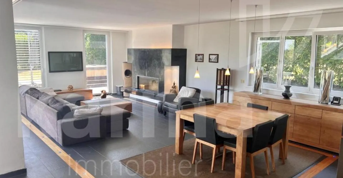 Maison Individuelle Spacieuse - Photo 3 sur 13