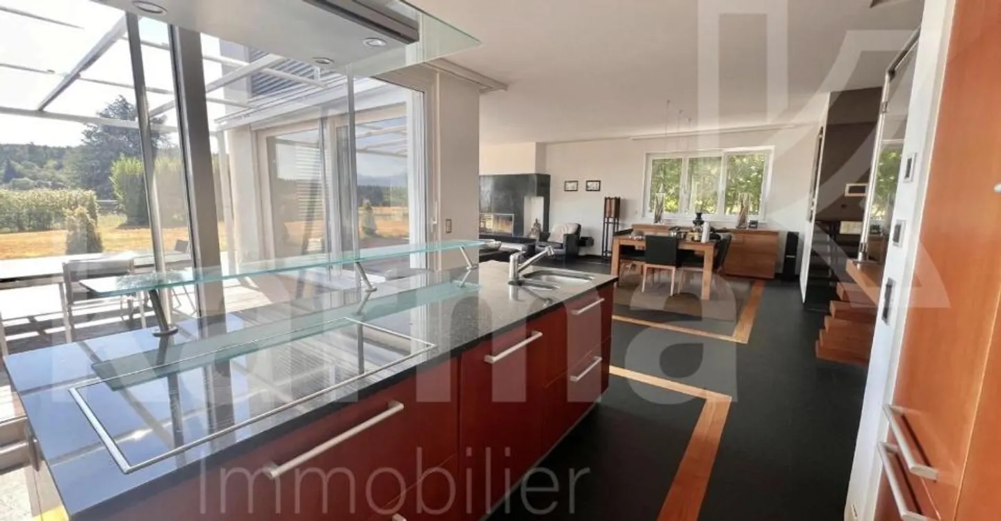 Maison Individuelle Spacieuse - Photo 4 sur 13
