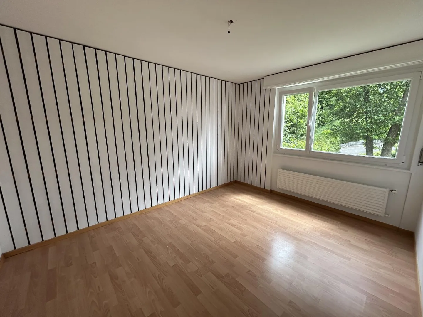 In affitto: appartamento 4.5 locali con balcone - Le Seut 3, Malleray - Foto 8 di 11
