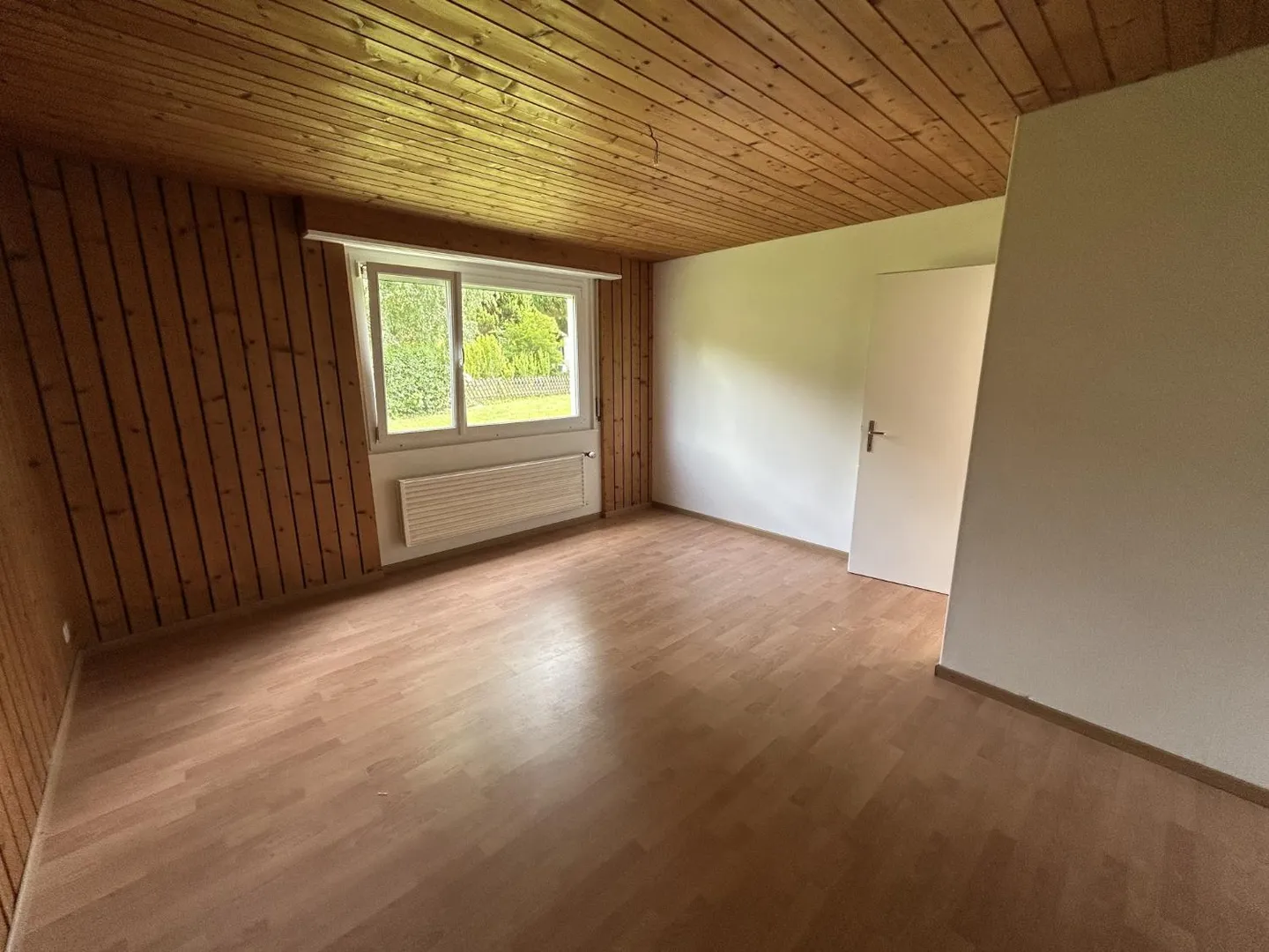 In affitto: appartamento 4.5 locali con balcone - Le Seut 3, Malleray - Foto 10 di 11