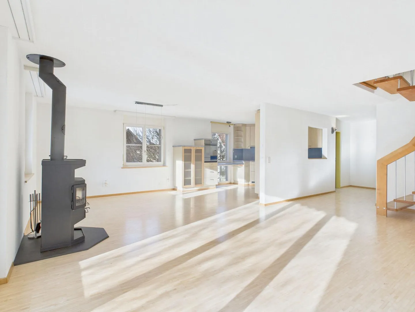 Spacious living like in a single-family home - Photo 5 of 15