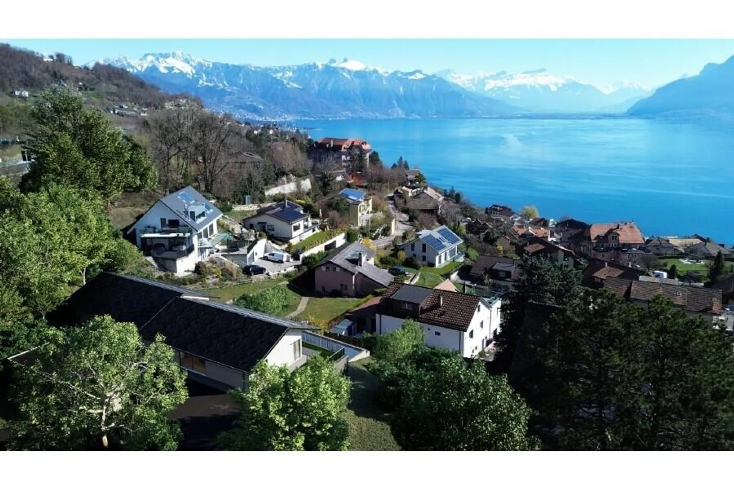 CHEXBRES – CONTEMPORARY VILLA WITH BREATHTAKING VIEW OF LAKE LEMAN - Photo 1 of 11