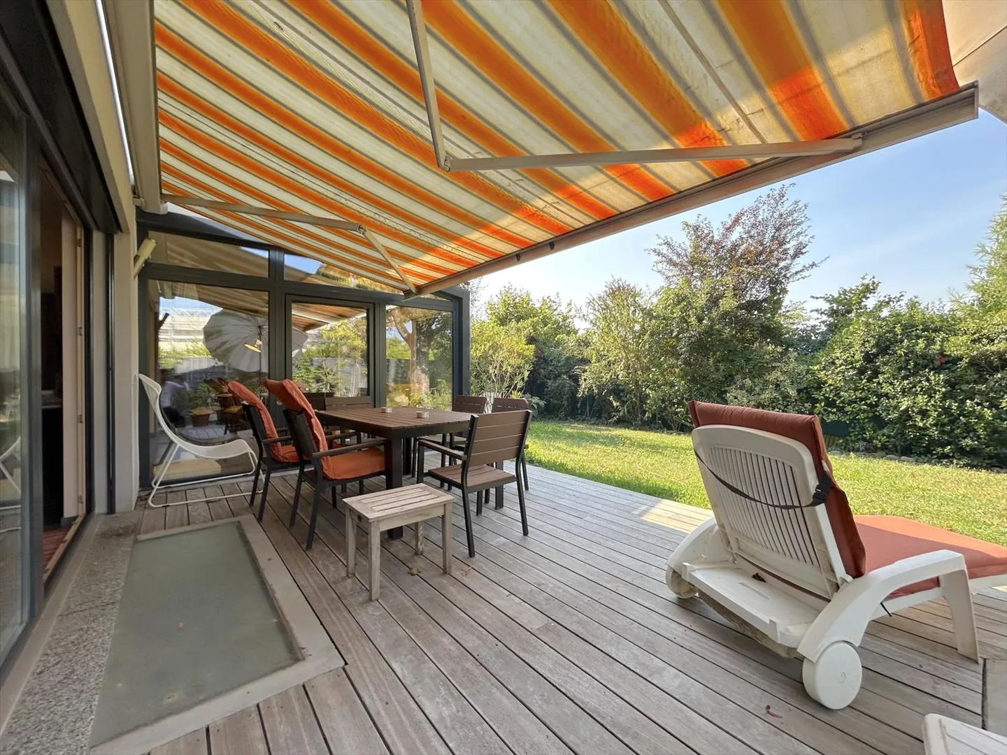 Maison contiguë 6 pièces - Photo 2 sur 13