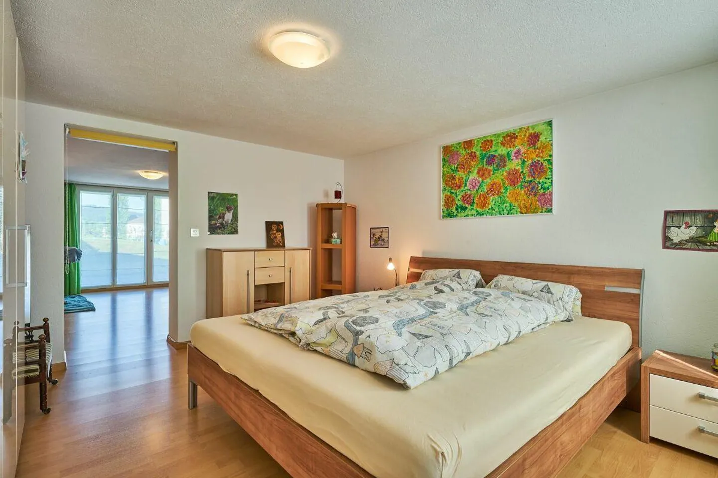 8.5-Zimmer-Einfamilienhaus mit Studio für Home-Office oder stilles ... - Foto 13 von 15