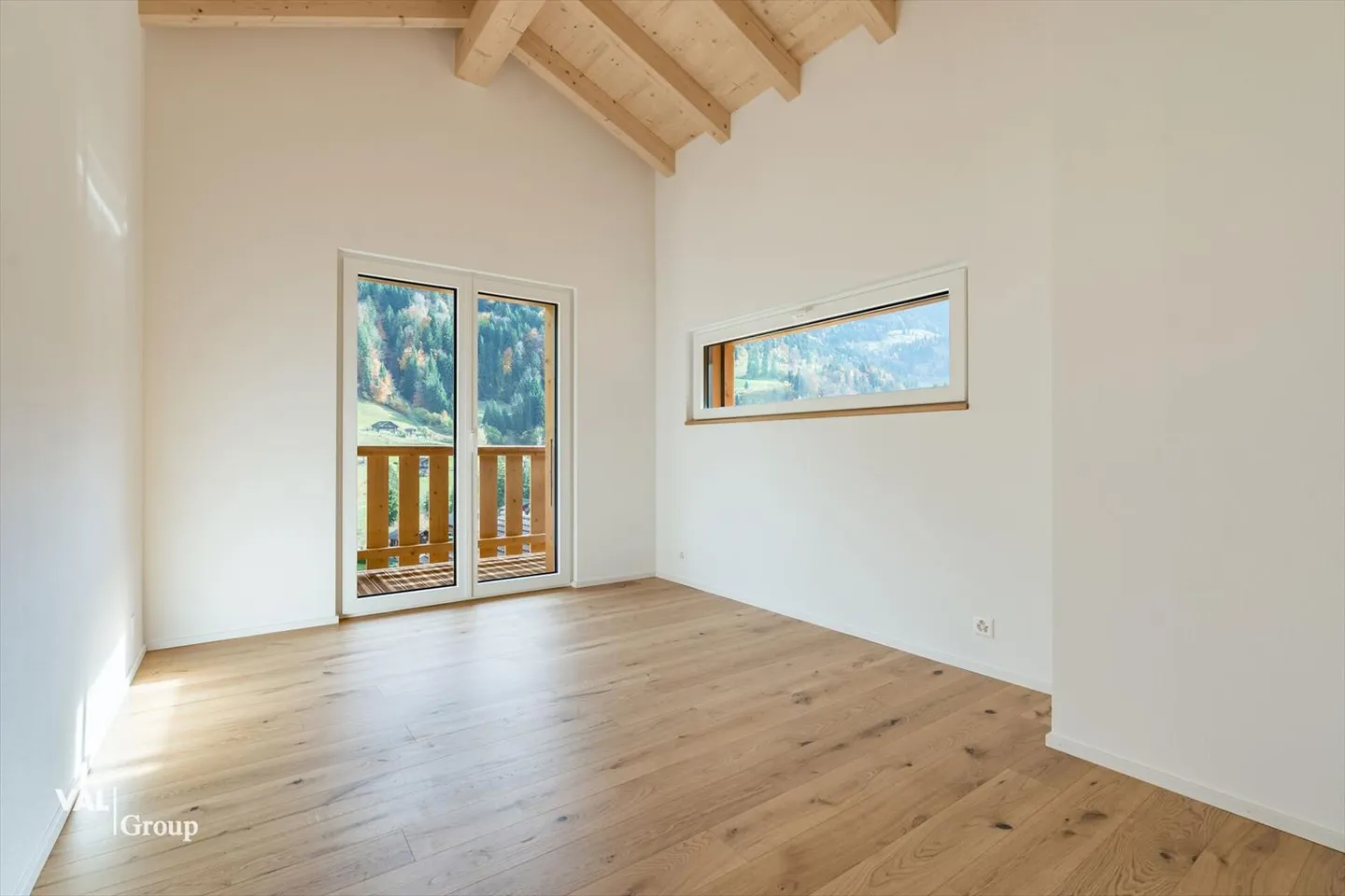 Exceptional new chalet - noble materials, total well-being, stunning view - Photo 13 of 13