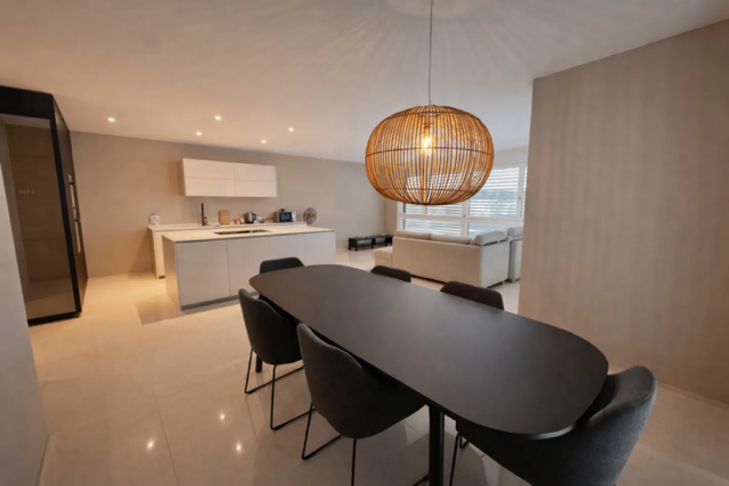 New apartment with garden and mountain view - exclusive living with plenty of space - Photo 3 of 10