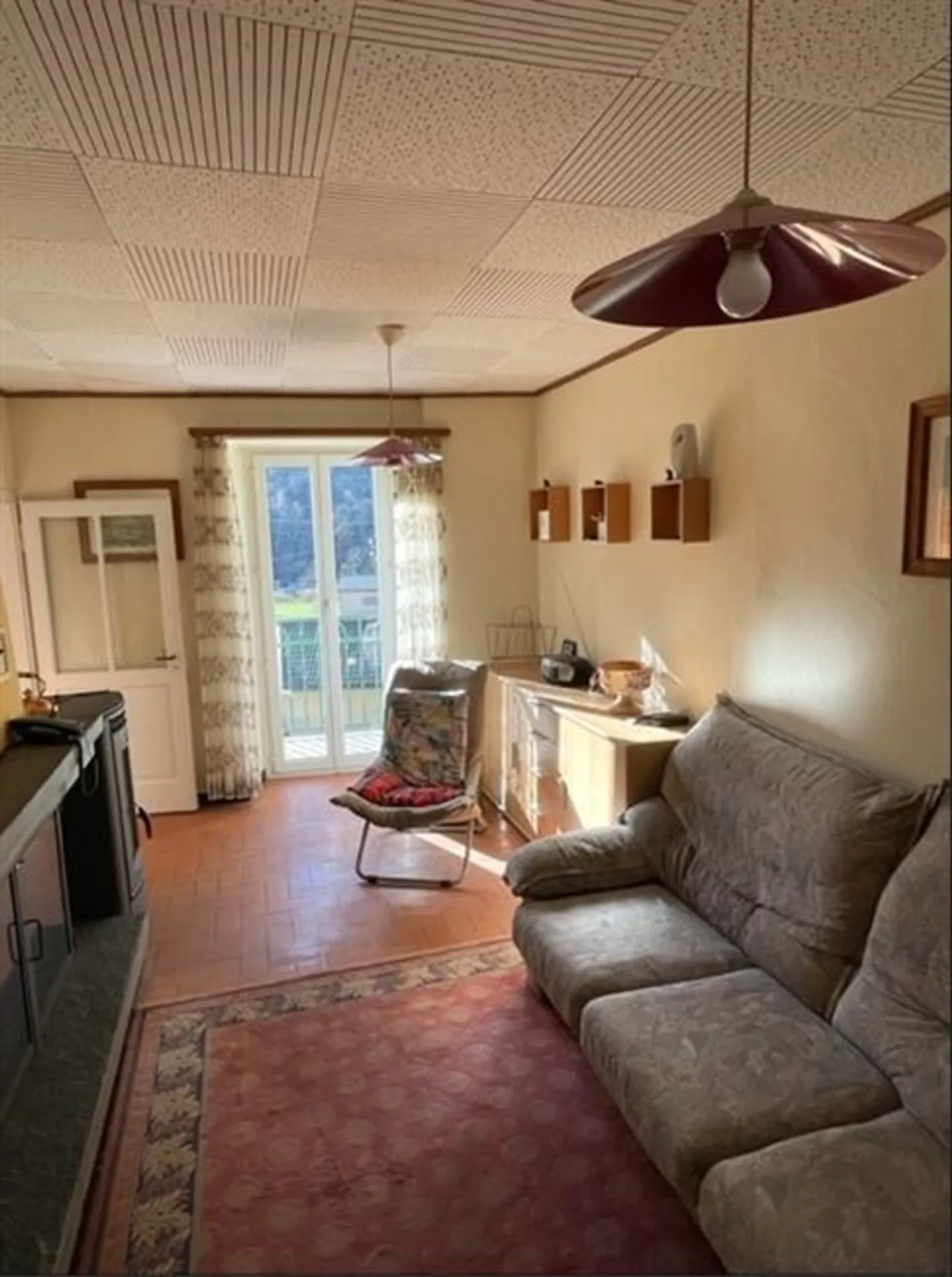 «Bella casa ticinese di 6.5 locali nel nucleo con giardino privato e garage separato / Schönes Tessinerhaus mit privatem Garten und separater Garage» - Foto 13 di 20