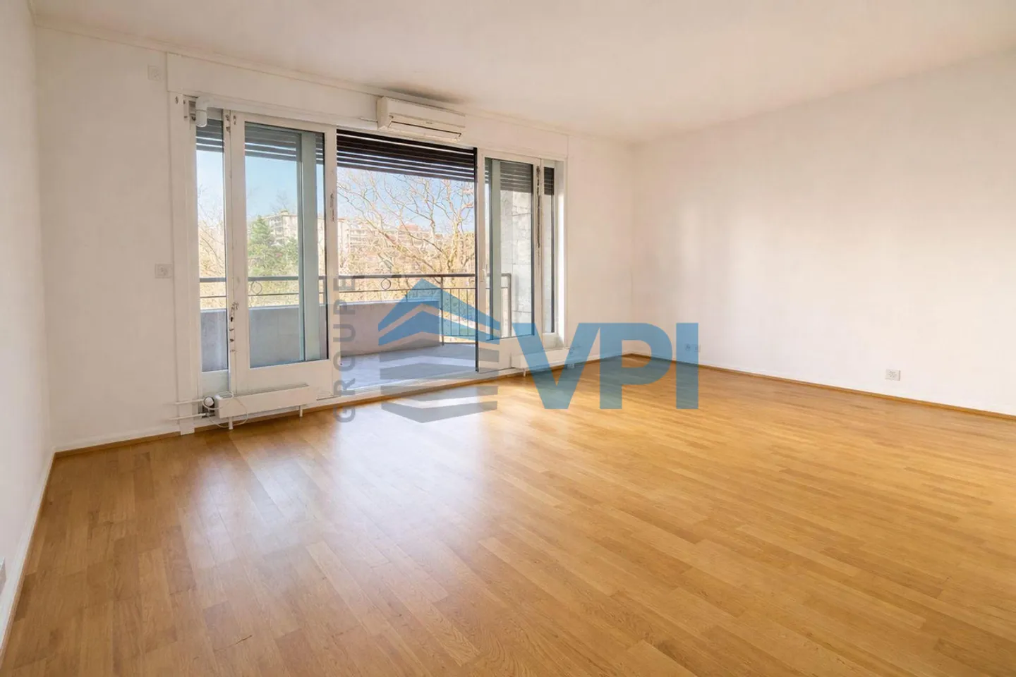Appartement spacieux avec balcons - Photo 18 sur 20