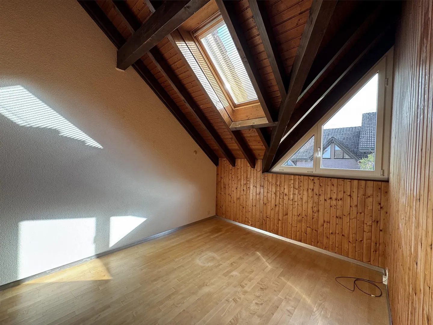 Maison individuelle en rangée de 5,5 pièces dans la verdure aux portes de Zurich - Photo 6 sur 7