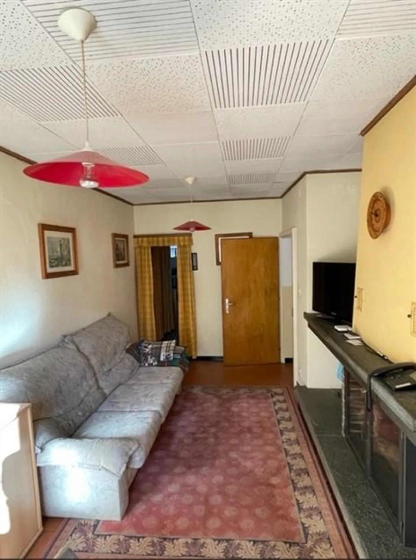 «Bella casa ticinese di 6.5 locali nel nucleo con giardino privato e garage separato / Schönes Tessinerhaus mit privatem Garten und separater Garage» - Foto 14 di 20