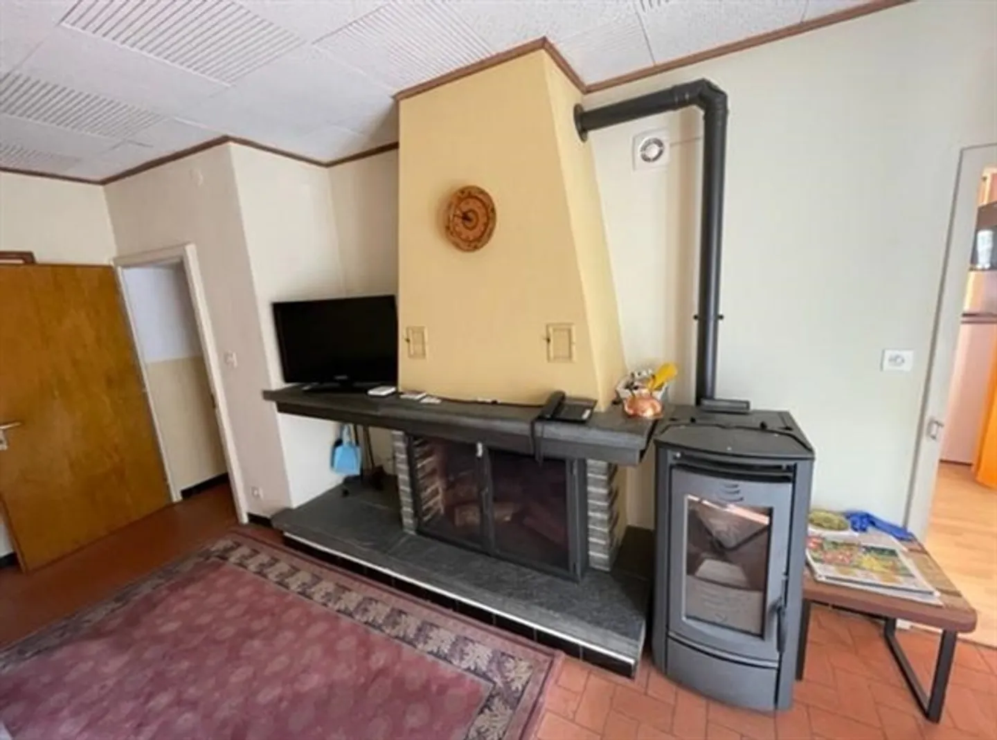 «Bella casa ticinese di 6.5 locali nel nucleo con giardino privato e garage separato / Schönes Tessinerhaus mit privatem Garten und separater Garage» - Foto 15 di 20
