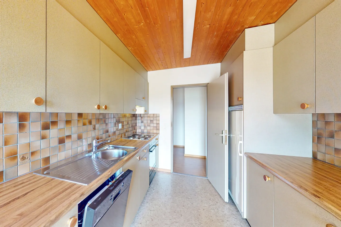 Penthouse avec un agencement spacieux ! - Photo 6 sur 13