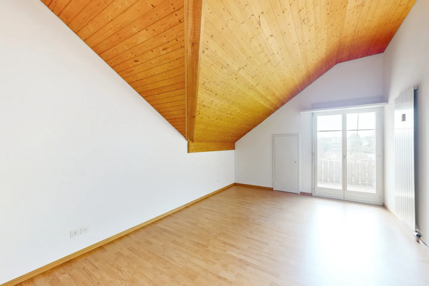 Penthouse avec un agencement spacieux ! - Photo 8 sur 13