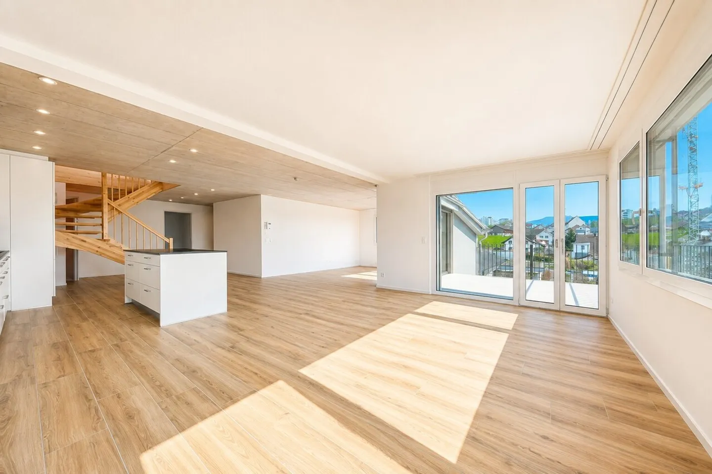 Maisonette apartment with morning sun! - Photo 1 of 10